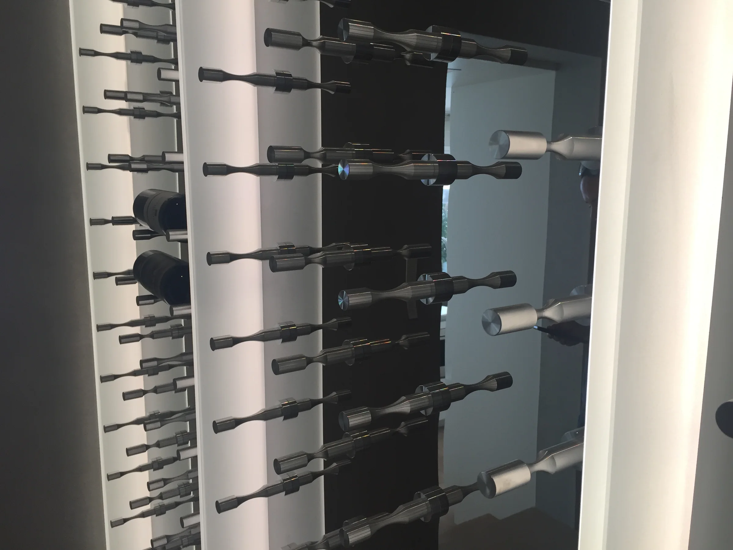 Illuminated custom glass wine display